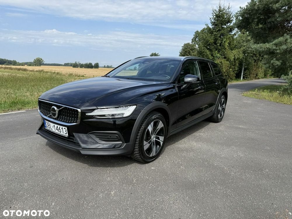 Volvo V60 Cross Country B4 D AWD Plus - 2
