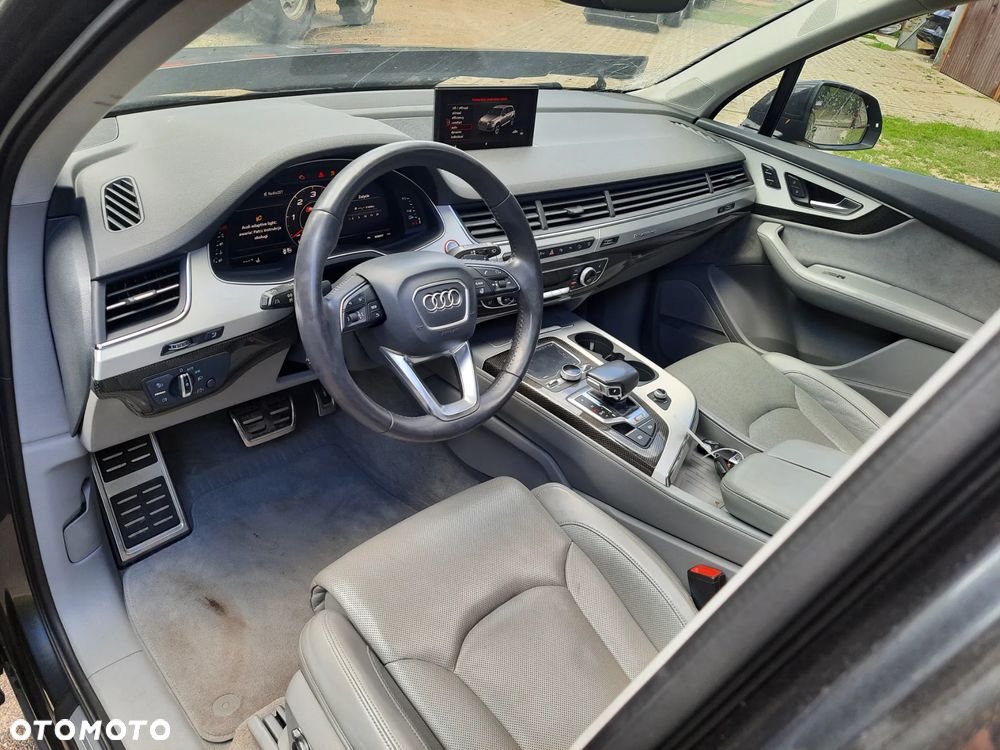 Audi SQ7 TDI Quattro Tiptronic - 13