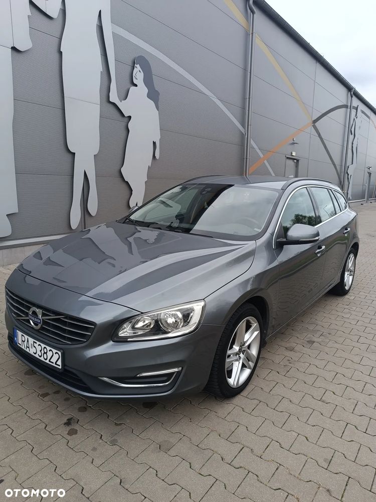 Volvo V60 D2 Drive-E Summum - 5