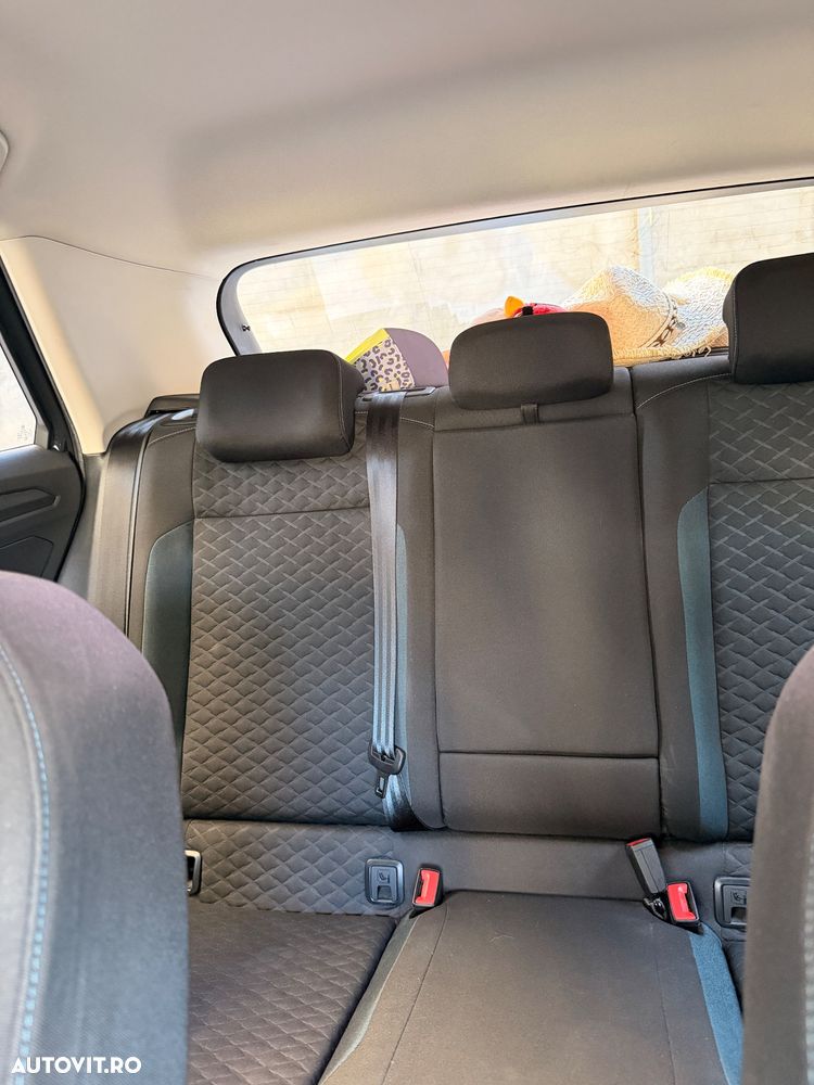 Volkswagen T-Roc 2.0 TDI 4Mot DSG Sport - 8