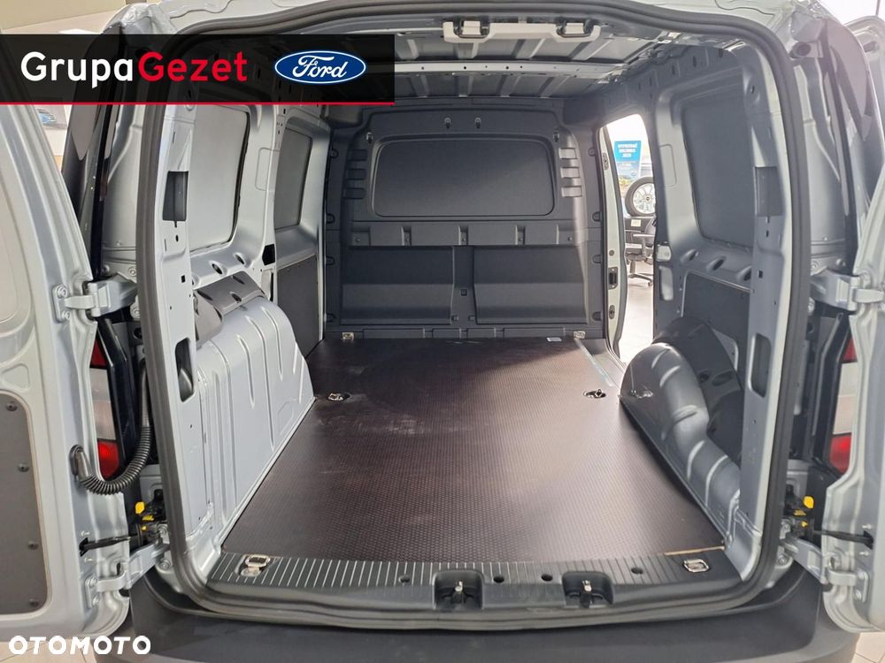 Ford Transit Connect - 16