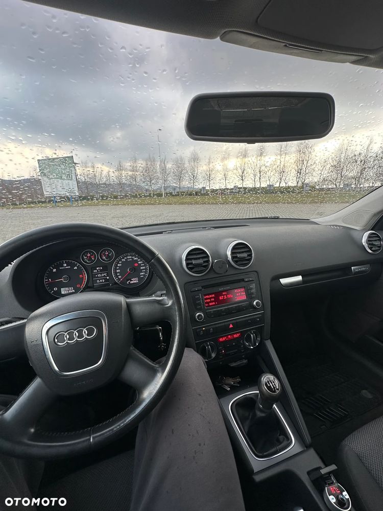 Audi A3 Sportback 2.0 TDI DPF Quattro Attraction - 13