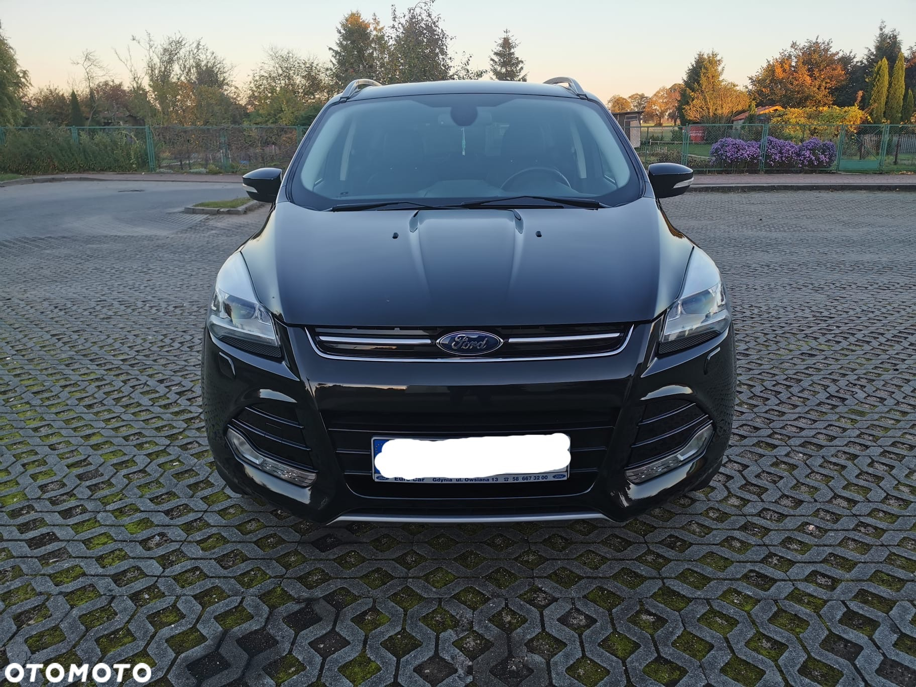 Ford Kuga 1.6 EcoBoost 4WD Titanium - 2