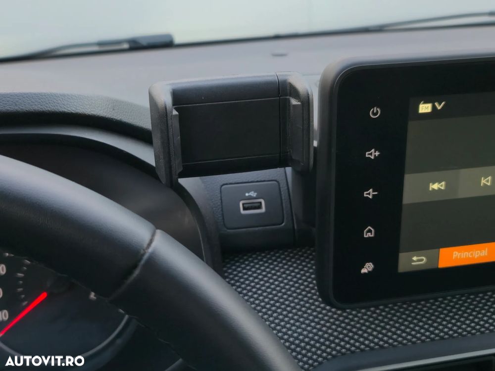 Dacia Sandero TCe 90 CVT Expression - 23