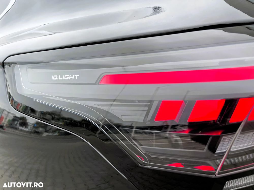 Volkswagen Tiguan 2.0 TDI SCR DSG Elegance - 18