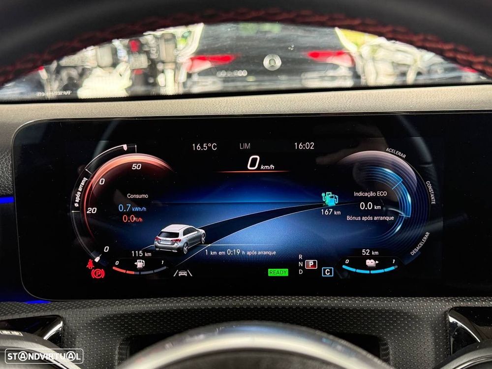 Mercedes-Benz A 250 e 8G-DCT AMG Line - 44