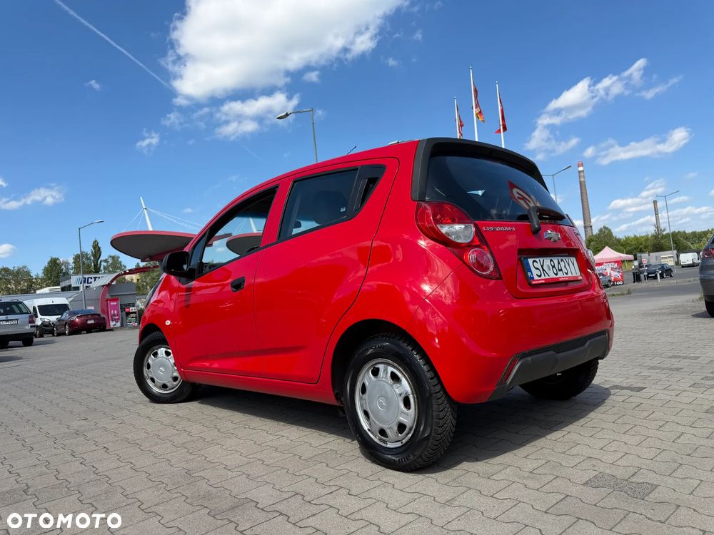 Chevrolet Spark 1.0 LS - 12