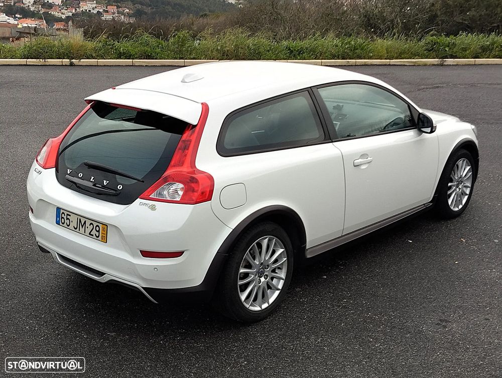 Volvo C30 1.6 D Drive 99g Momentum Start/Stop - 8