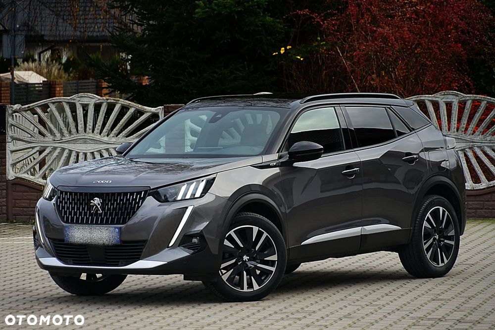 Peugeot 2008 PureTech 130 EAT8 GT - 6