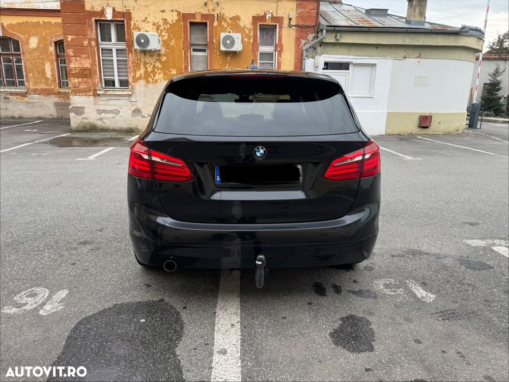 BMW Seria 2 218d Sport-Aut. Sport Line - 8