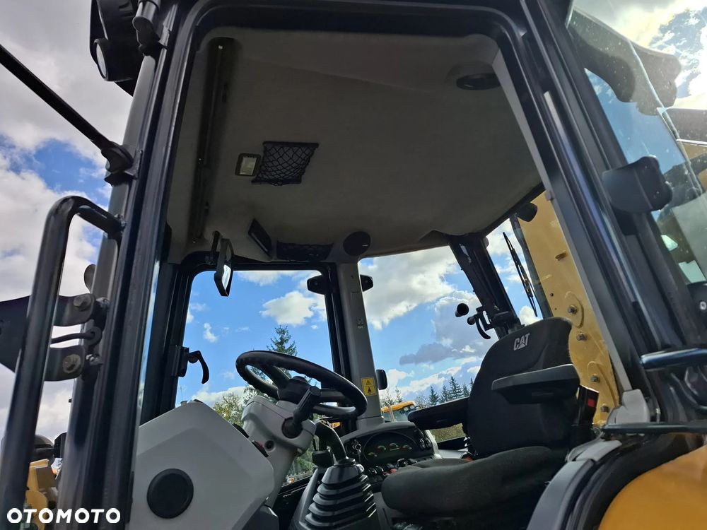 Caterpillar 444F2 - 37