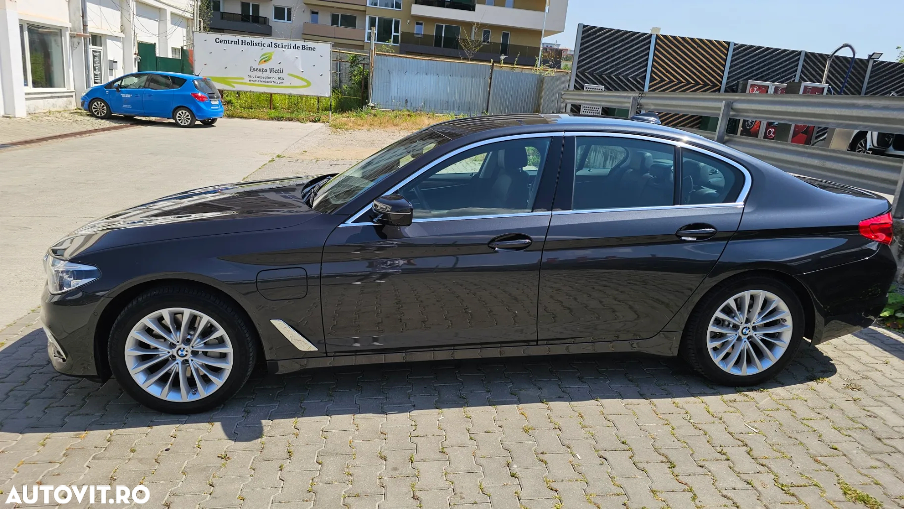 BMW Seria 5 530e iPerformance Aut. Luxury Line - 31