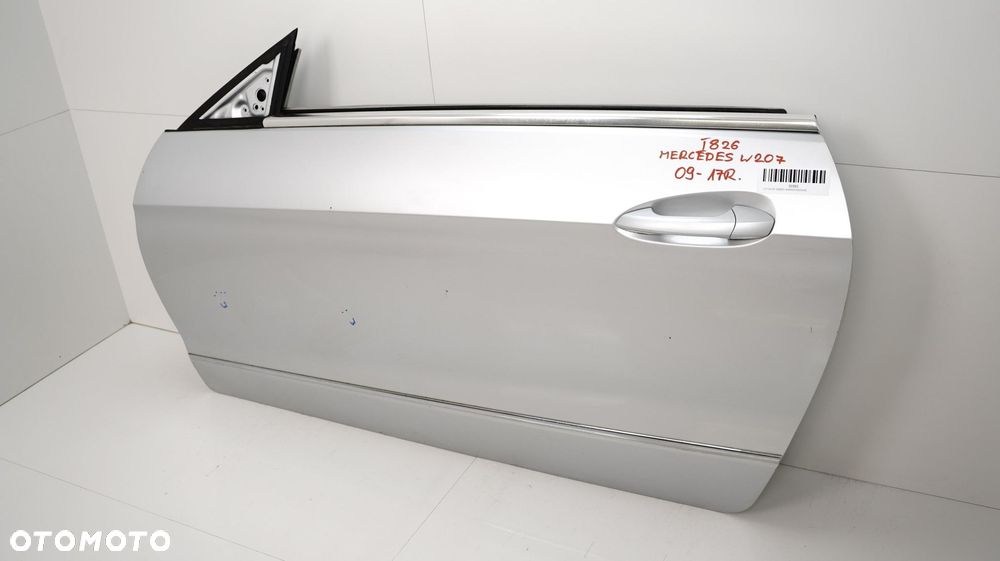 DRZWI LEWY PRZÓD PRZEDNIE MERCEDES W207 09-17R 775 - 2