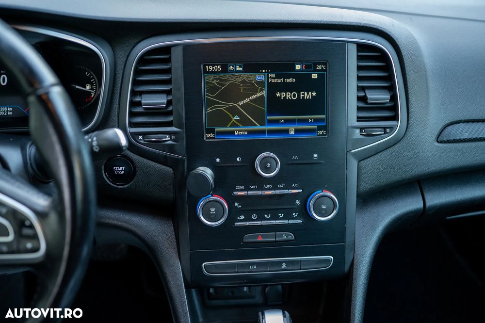 Renault Megane BLUE dCi 115 EDC BUSINESS EDITION - 27