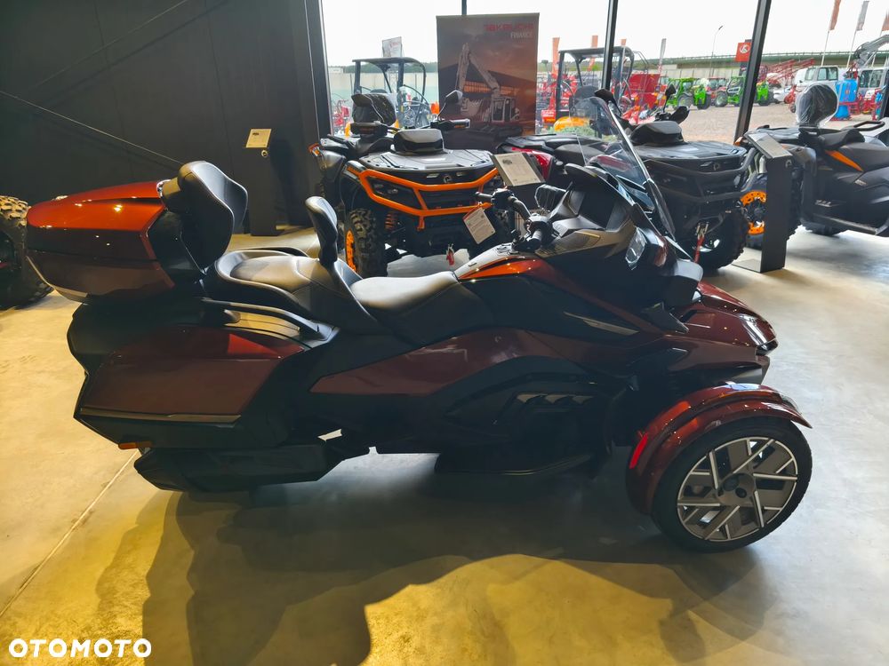 Can-Am Spyder - 3