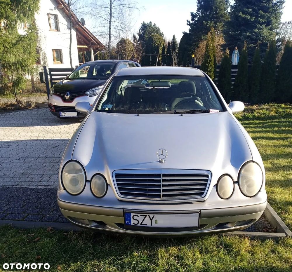 Mercedes-Benz CLK - 1