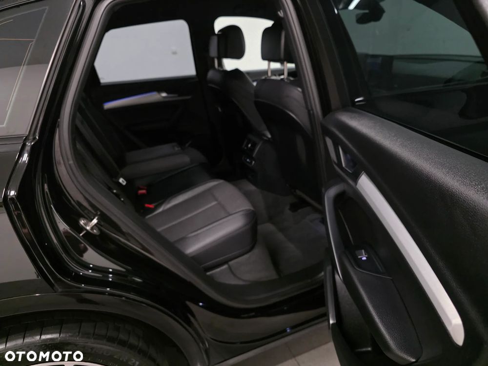Audi Q5 40 TDI quattro S tronic S line - 32