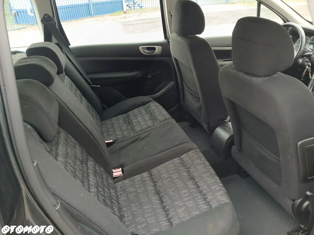 Peugeot 307 - 8