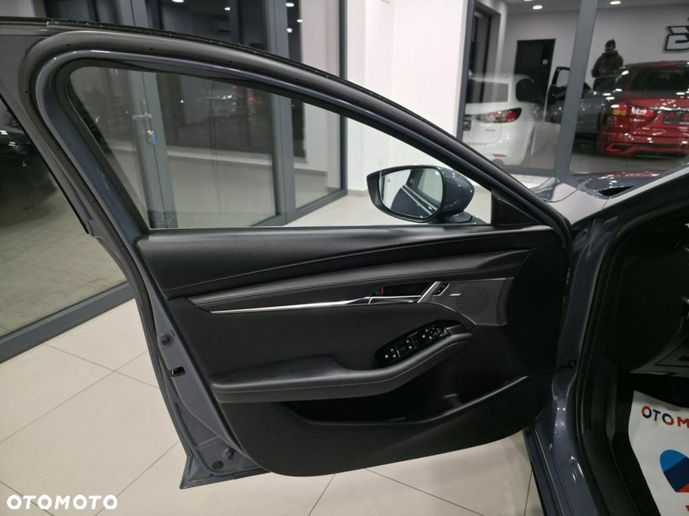 Mazda 3 2.0 mHEV Homura - 16