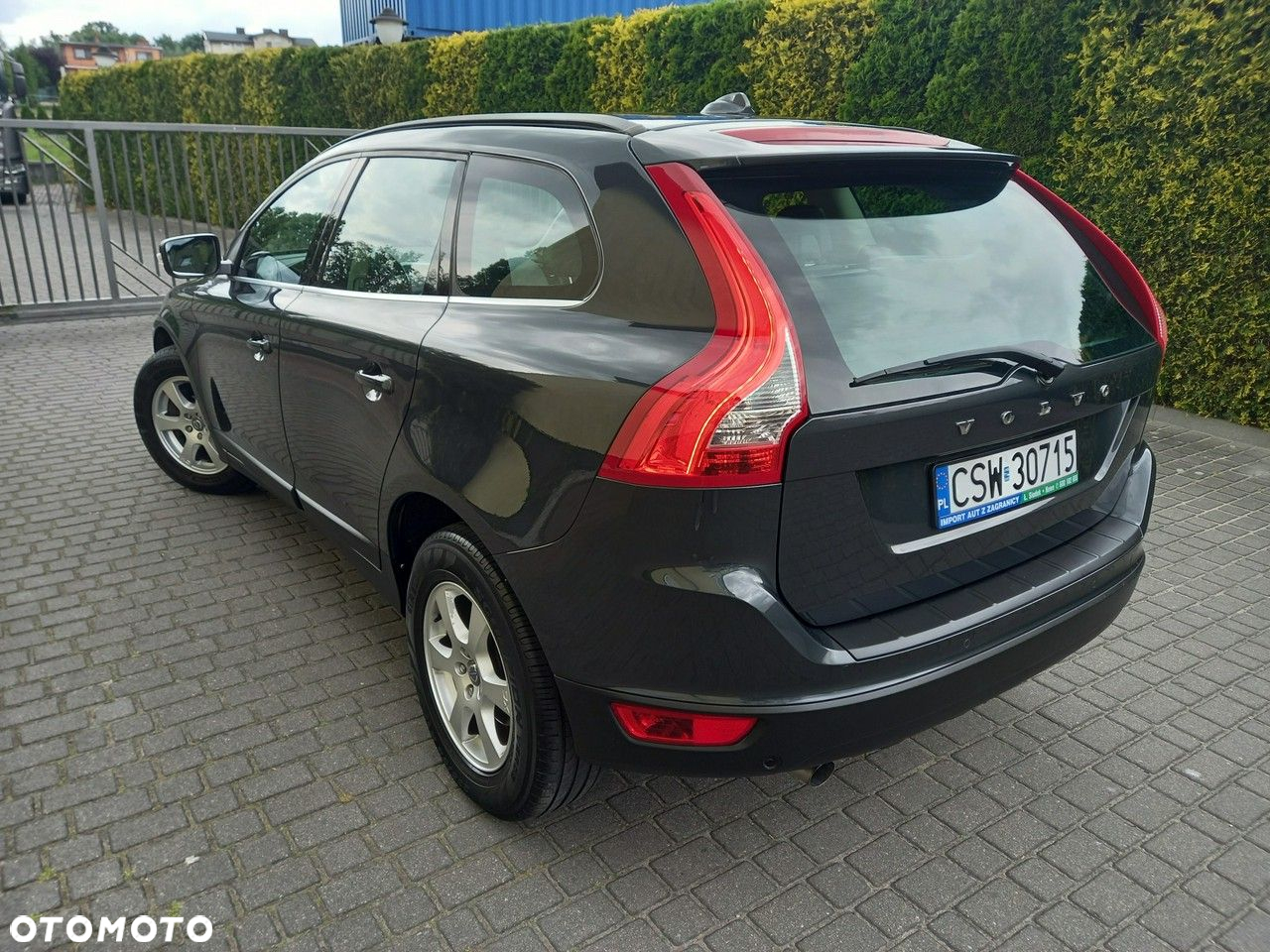 Volvo XC 60 D4 Geartronic Momentum - 4