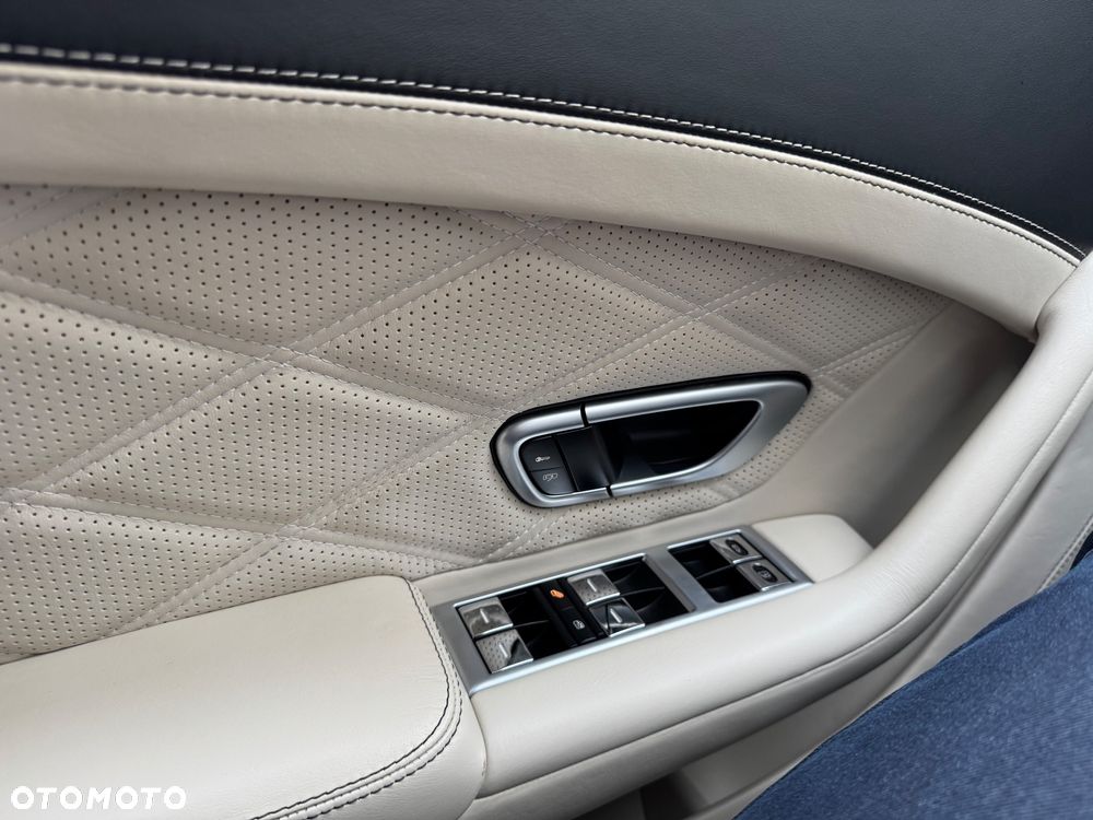Bentley Continental GT V8 S - 25