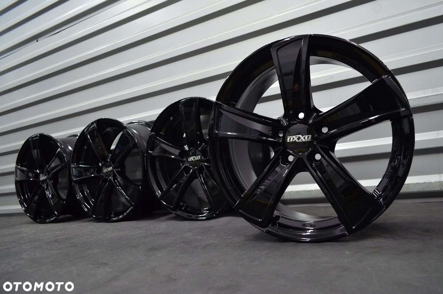 Felgi 5x112 R17 VW Golf Audi a3 SKODA SEAT Leon - 1