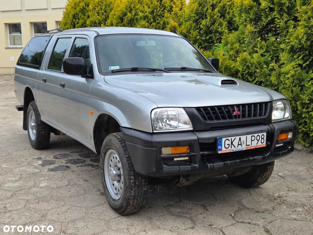 Mitsubishi L200 2.5 TDI GL 4WD DoubleCab - 2