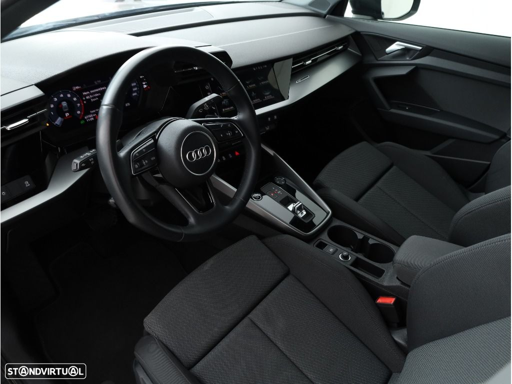 Audi A3 Limousine 30 TFSI S line S tronic - 13
