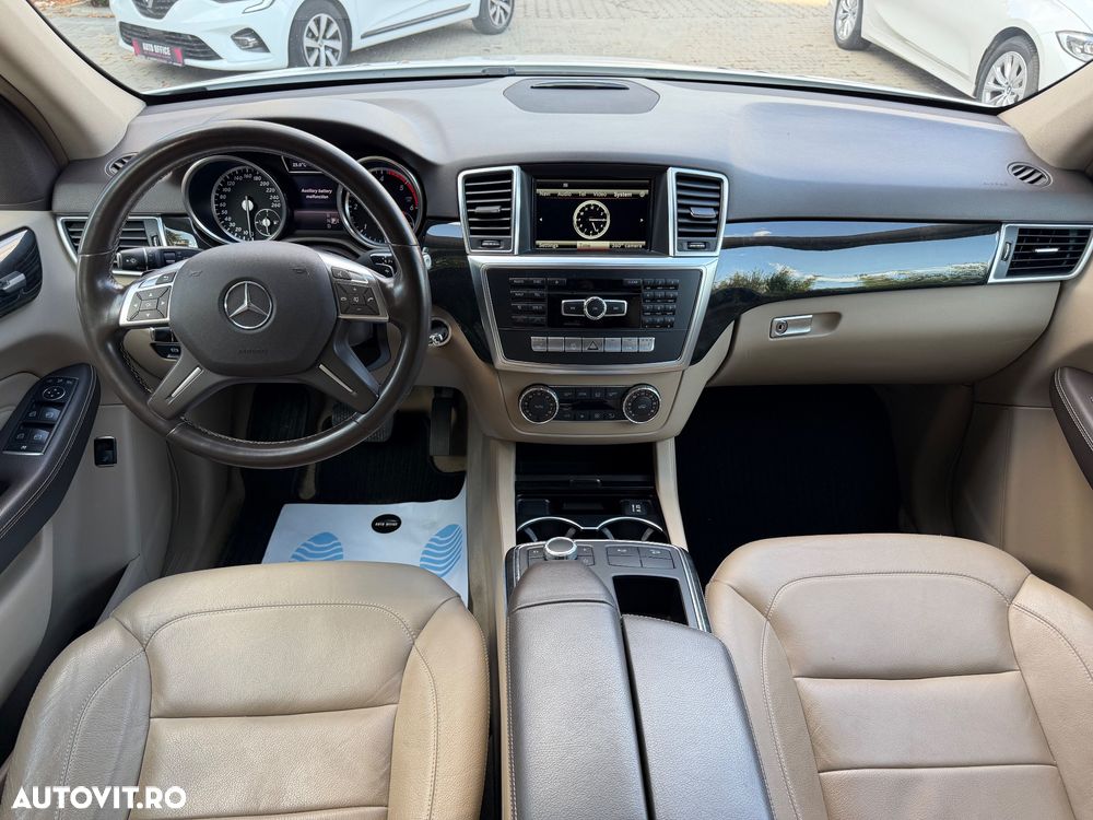 Mercedes-Benz ML 350 BlueTEC 4MATIC 7G-TRONIC - 3