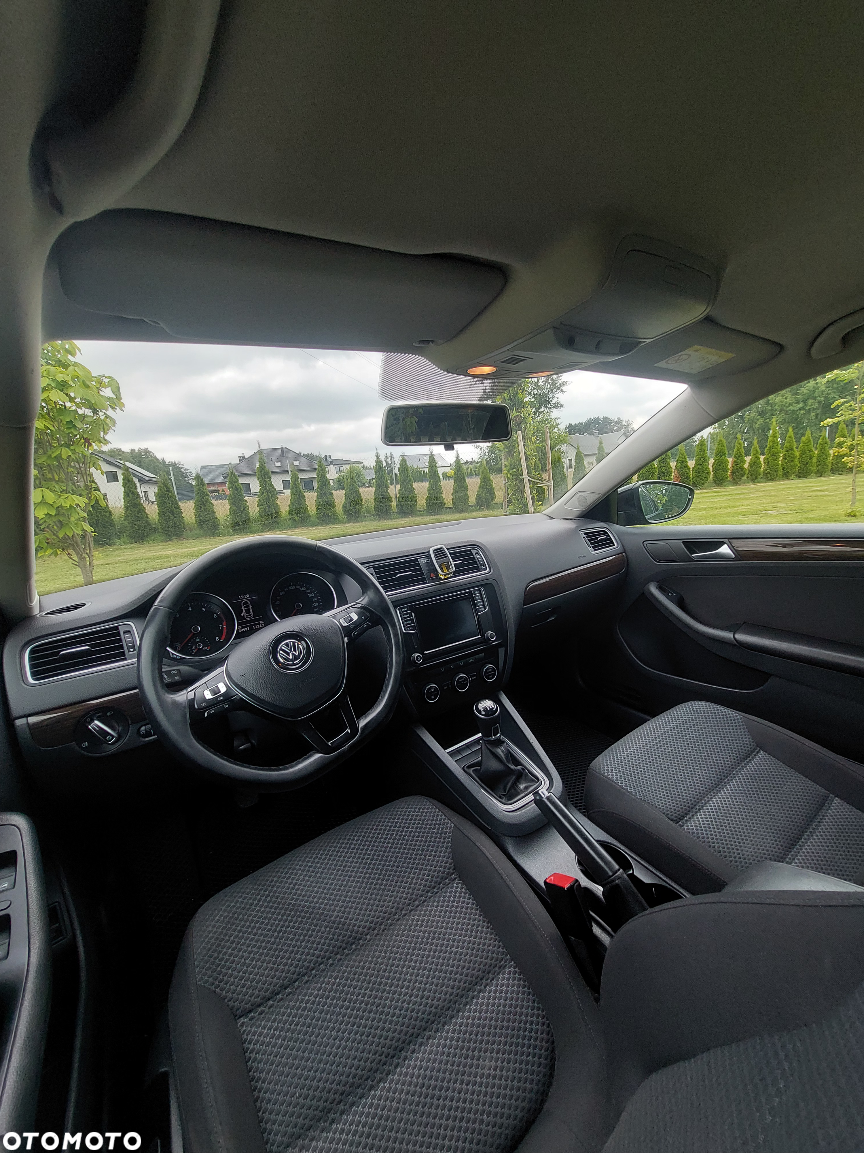 Volkswagen Jetta - 7