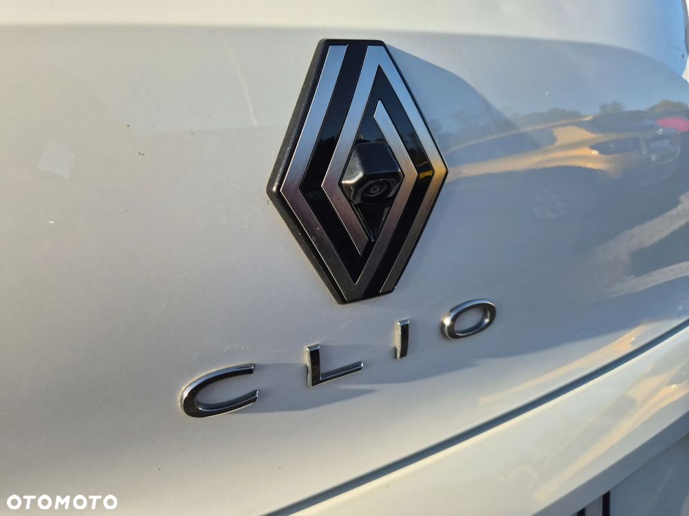 Renault Clio 1.0 TCe Evolution - 24