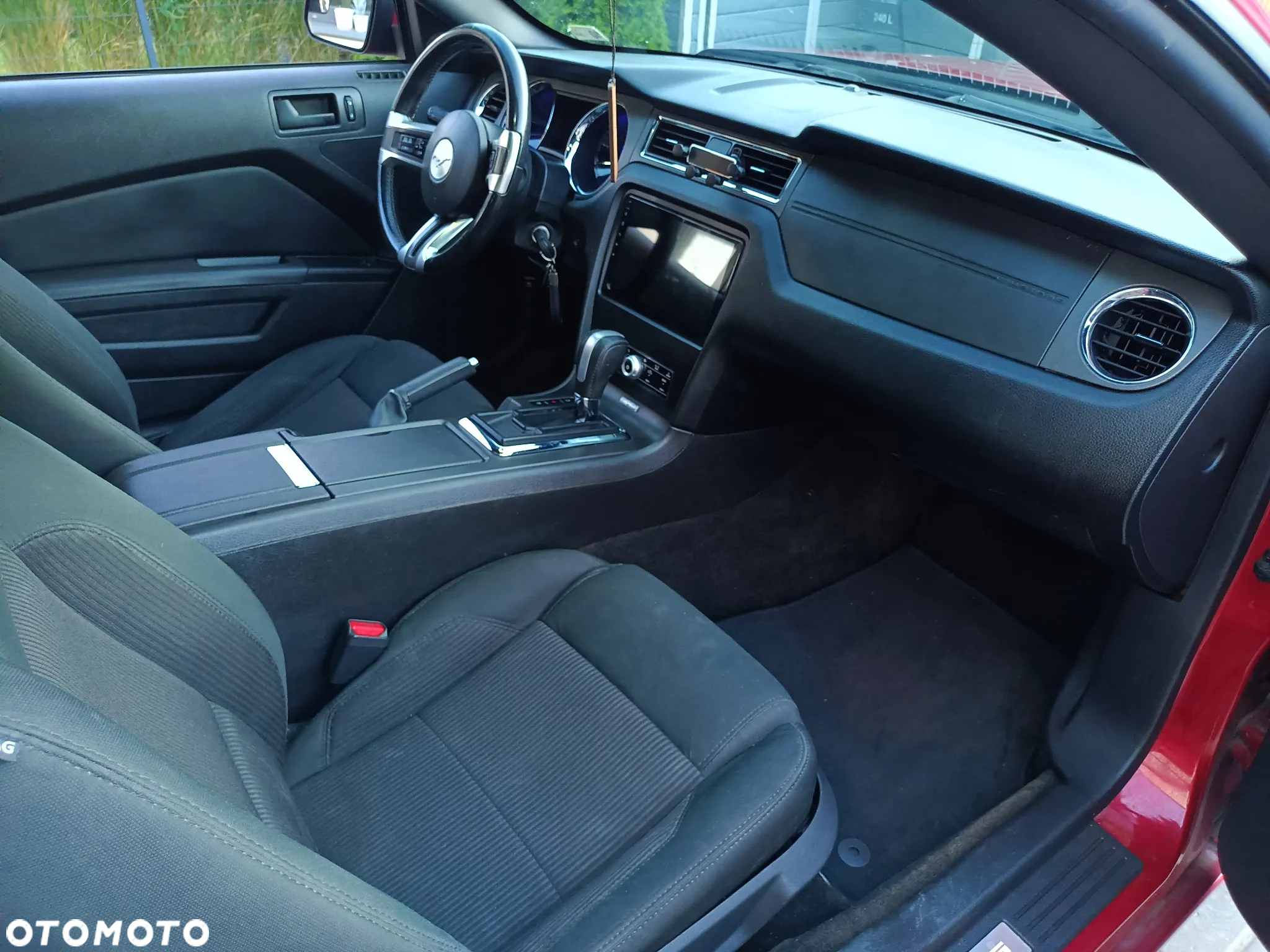 Ford Mustang 3.7 V6 Premium - 23