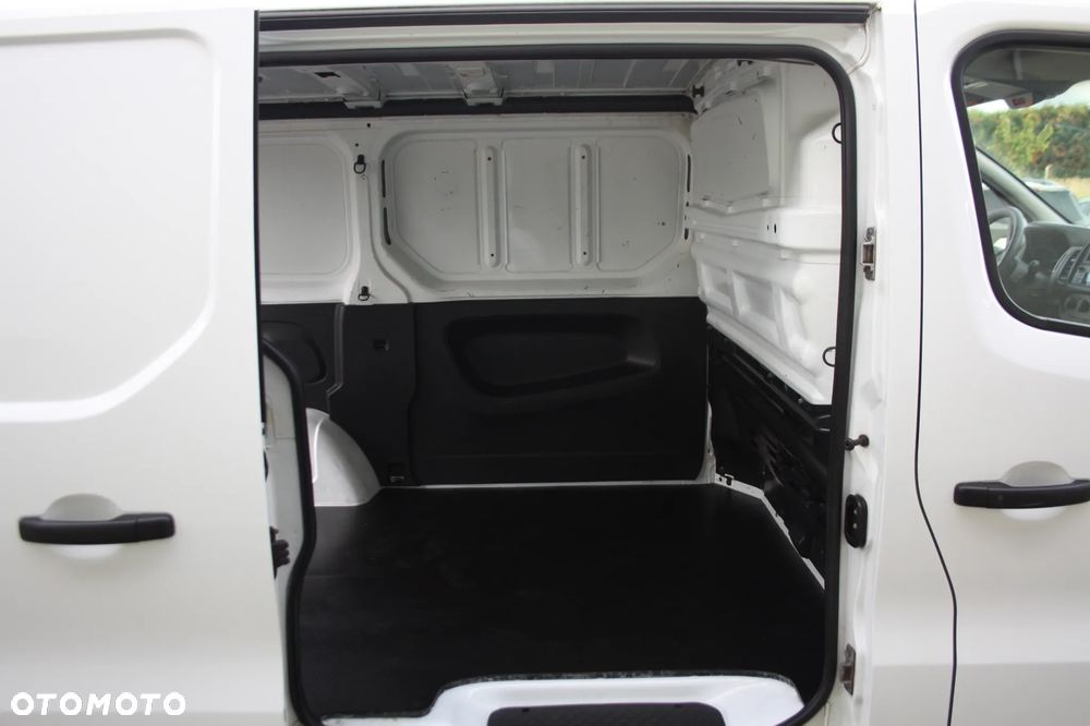Renault TRAFIC - 21