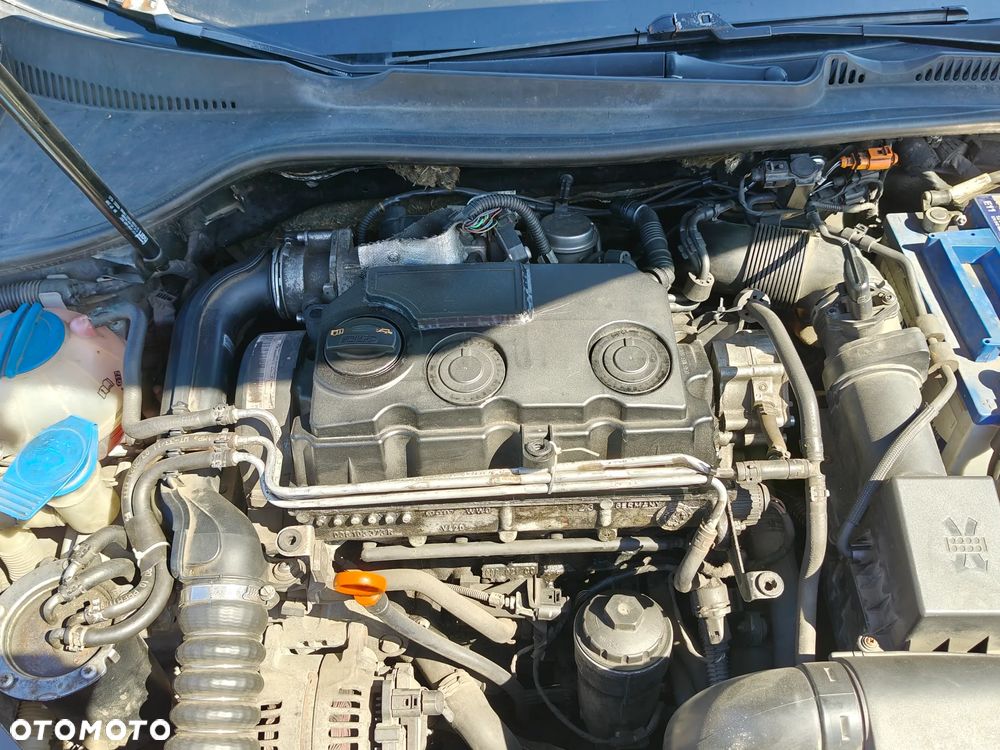 Volkswagen Jetta 2.0 TDI BlueMotion Technologie - 18