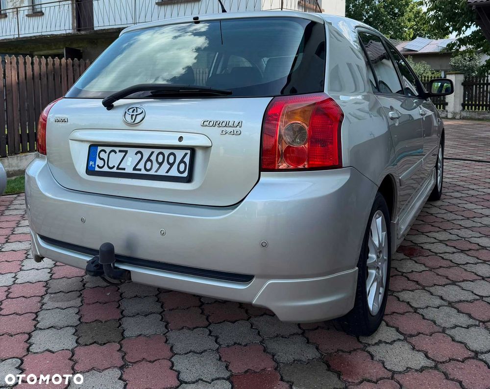 Toyota Corolla - 3