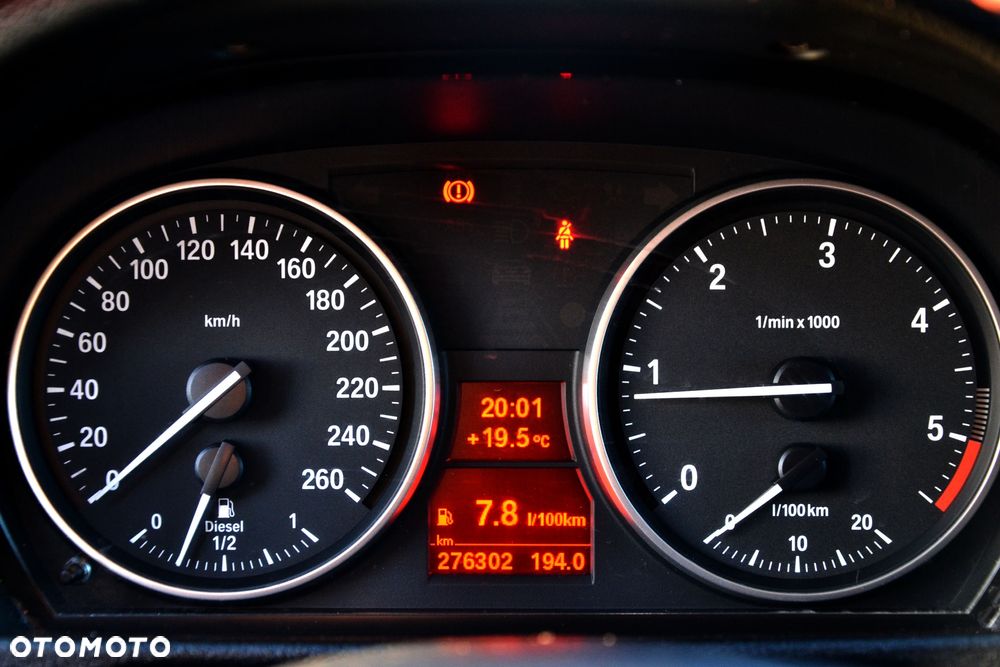 BMW X1 xDrive18d Sport Line - 11