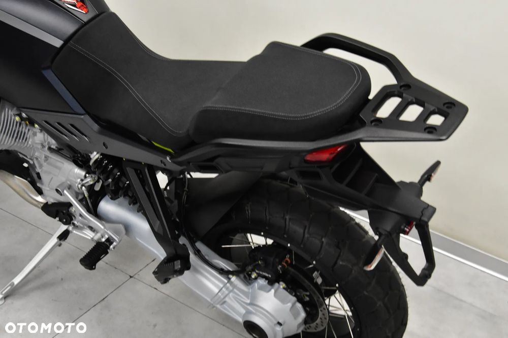 Moto Guzzi Stelvio - 19