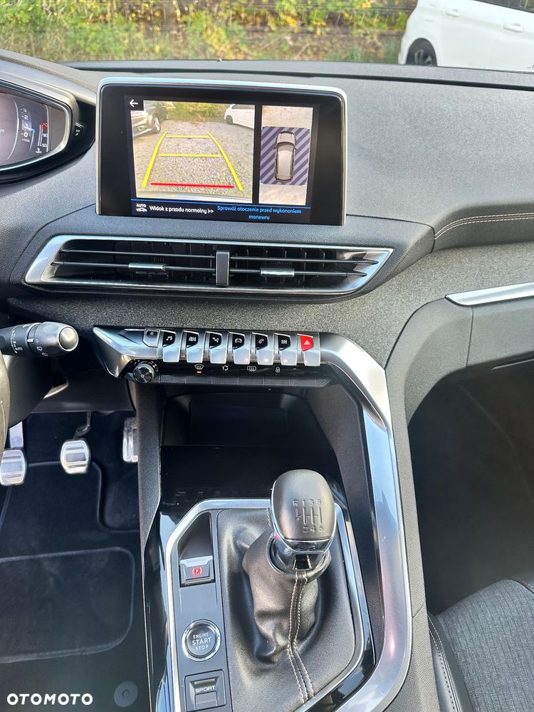 Peugeot 3008 - 15