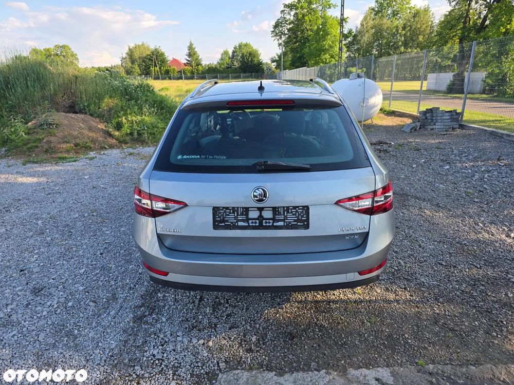 Skoda Superb 1.4 TSI 4x4 ACT Ambition - 11
