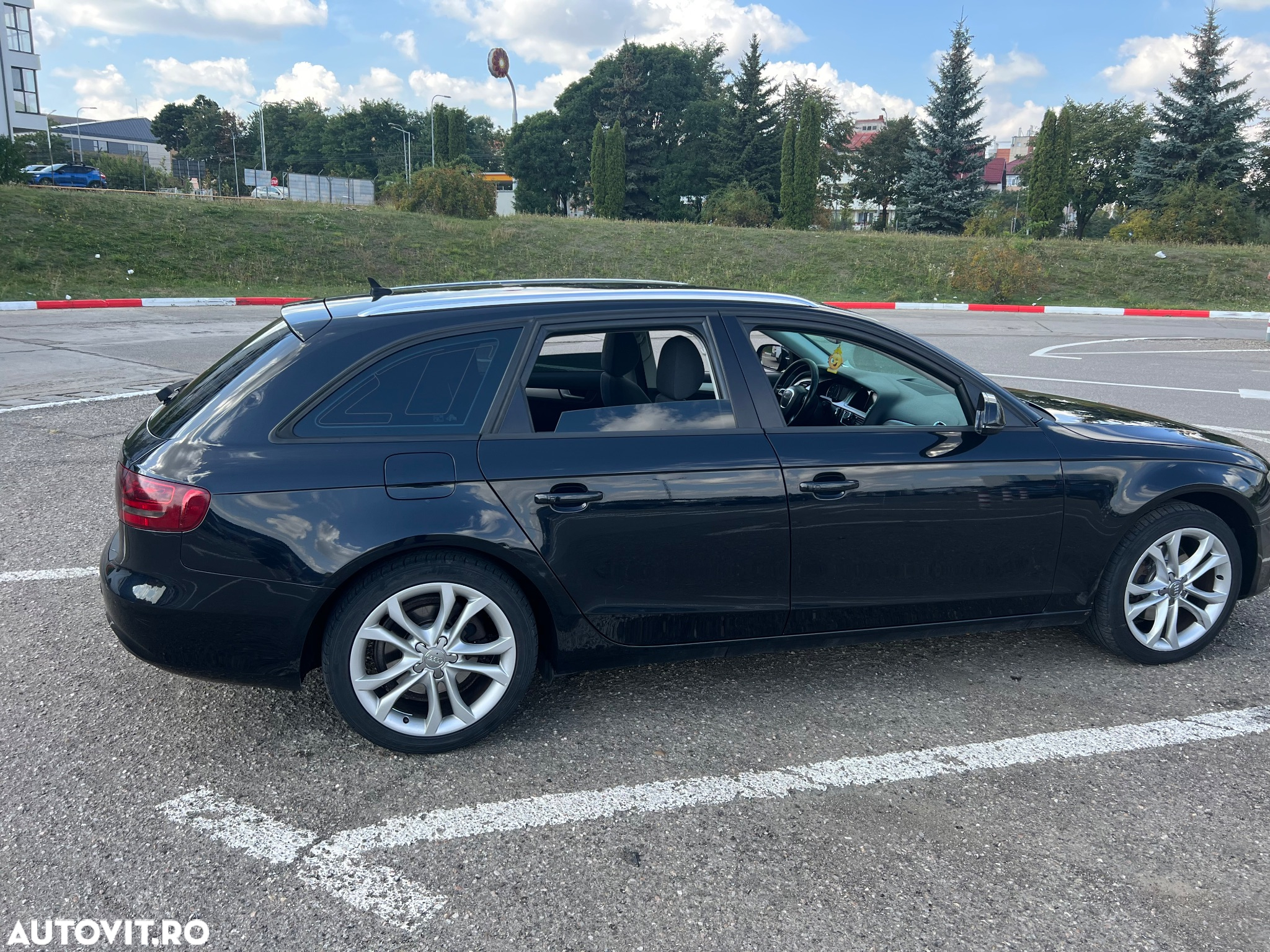 Audi A4 2.0 TDI Multitronic Avant - 4