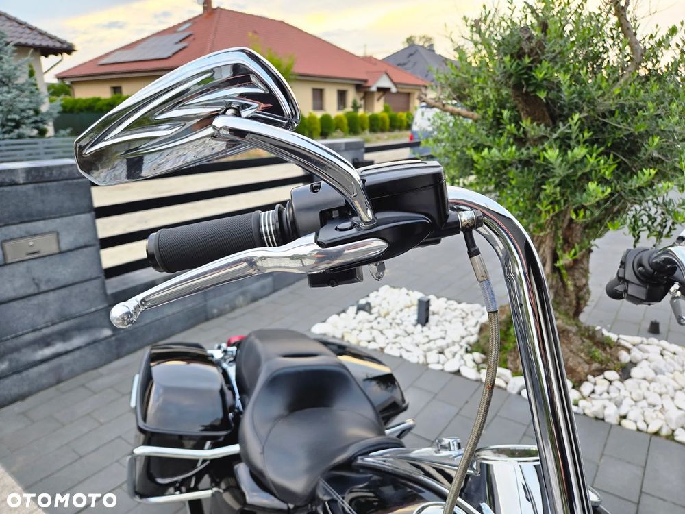 Harley-Davidson Touring Road King - 26
