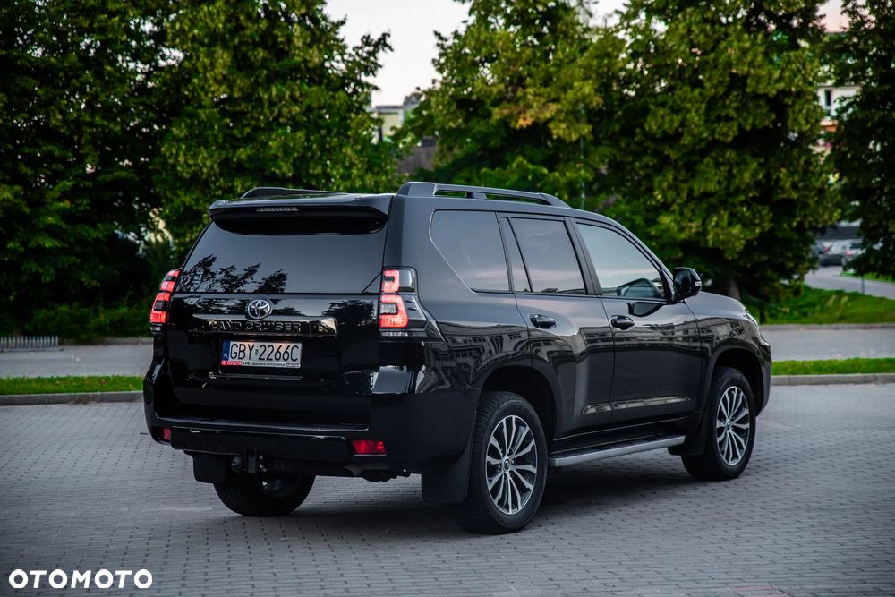 Toyota Land Cruiser LC 2.8 D-4D Executive - 6