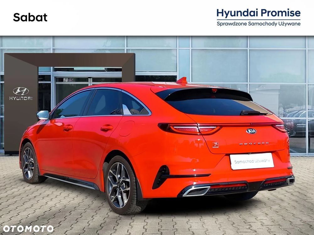 Kia ProCeed - 6