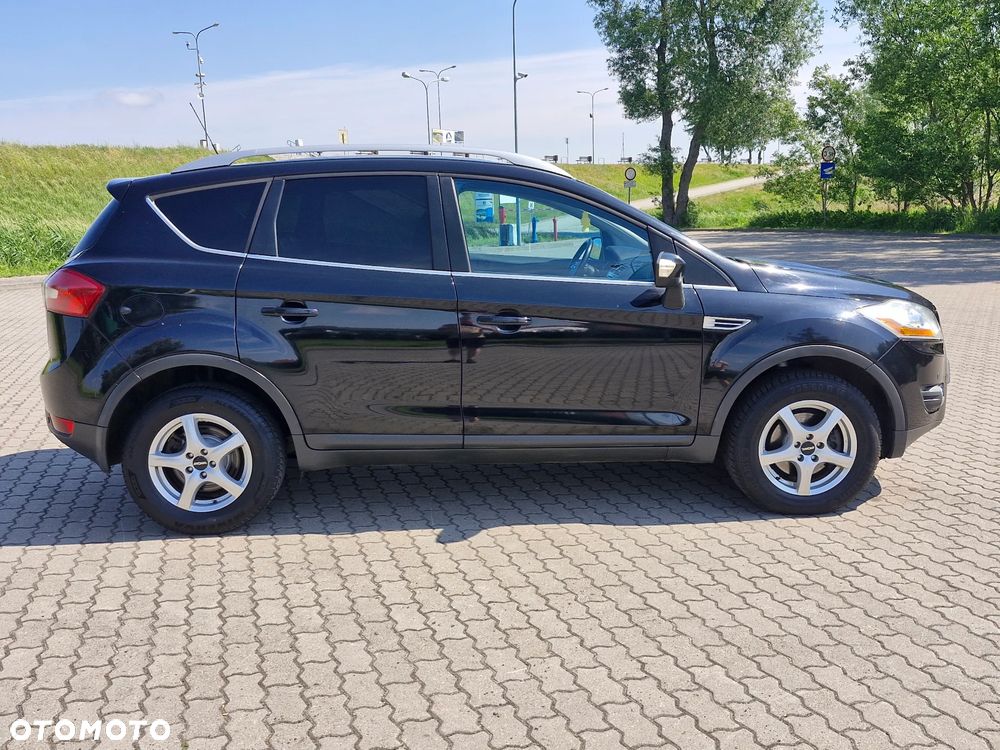 Ford Kuga 2.0 TDCi Titanium - 4