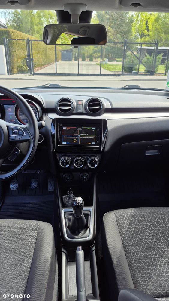 Suzuki Swift 1.2 Dualjet Hybrid Comfort+ - 11