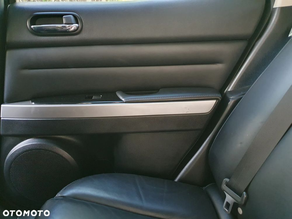 Mazda CX-7 2.2 CD Exclusive + - 20