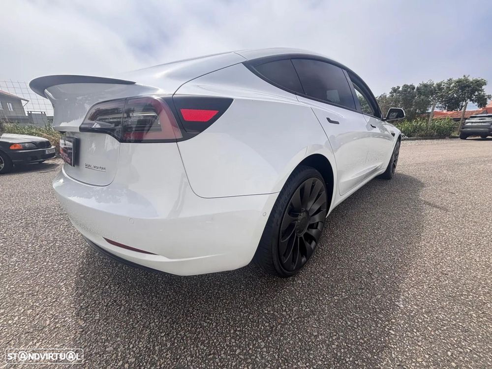Tesla Model 3 Long Range AWD Dual Motor Performance - 19