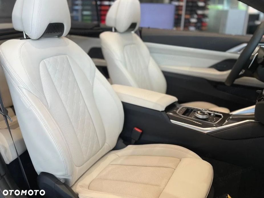 BMW Seria 4 M440i xDrive mHEV - 5