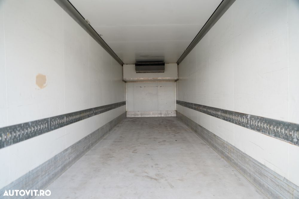 Mercedes-Benz ACTROS 2542 / 6X2 / FRIGIDER / SOLO / UNITATE THERMO KING T-1000R / RIDICARE / DIRECȚIE CU AX RIDICATIV / EURO 5 - 15
