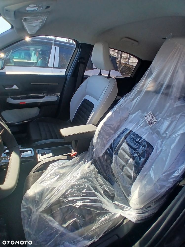 Citroën C3 Aircross 1.2 mHEV Max S&S eDCT6 - 6